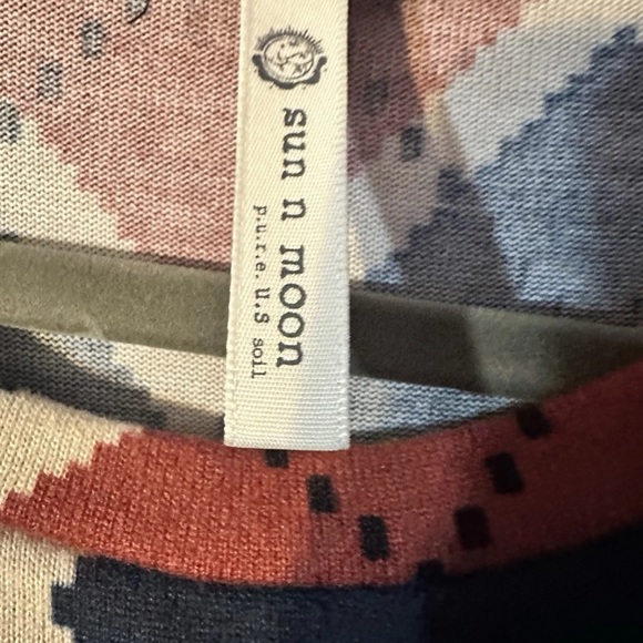 Argyle Pattern Blouse - Navy and Rust Women’s Size Medium by Sun N Moon - Picture 4 of 6